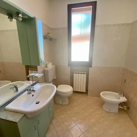 La Pioppa Con Posto Auto E Wi-fi Apartmán *